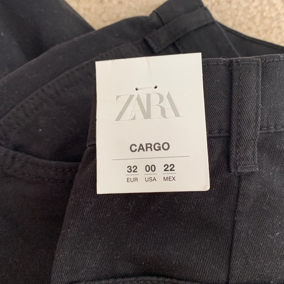 * SOLD* ZARA Carpenter Pants - Picture 6 of 6